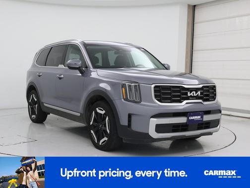 Silver 2025 Kia Telluride S