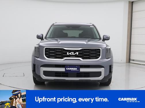 Silver 2025 Kia Telluride S