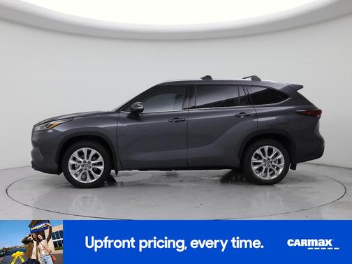 Gray 2025 Toyota Highlander Limited