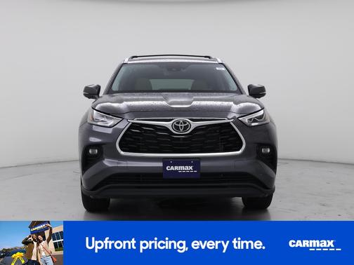 Gray 2025 Toyota Highlander Limited