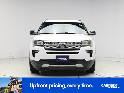 White 2018 Ford Explorer XLT