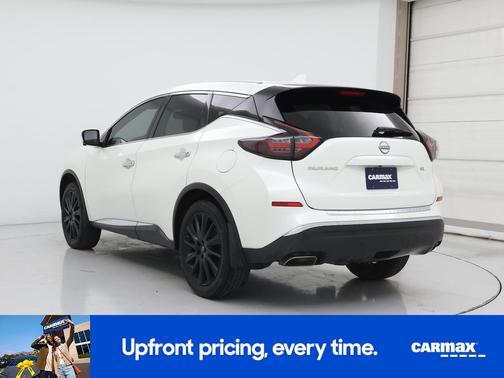 White 2023 Nissan Murano SL