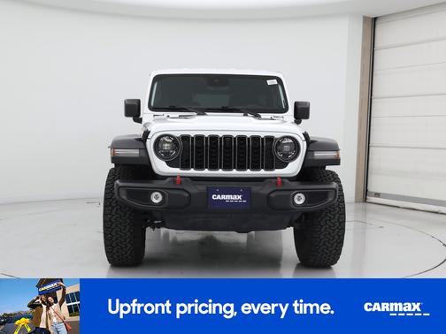 White 2025 Jeep Wrangler Rubicon