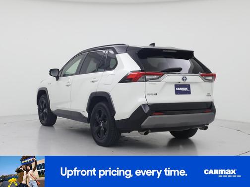 White 2019 Toyota RAV4 Hybrid XSE