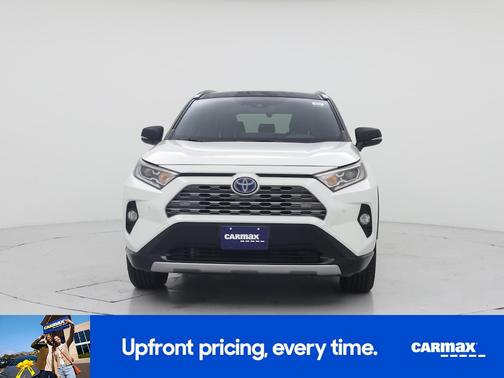 White 2019 Toyota RAV4 Hybrid XSE