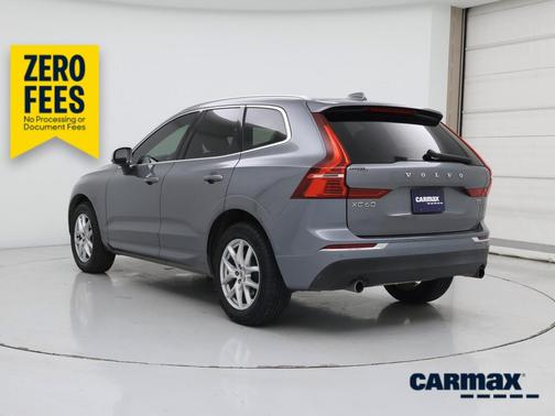 Gray 2020 Volvo XC60 T5 Momentum