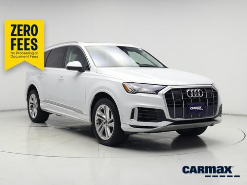 White 2021 Audi Q7 Prestige