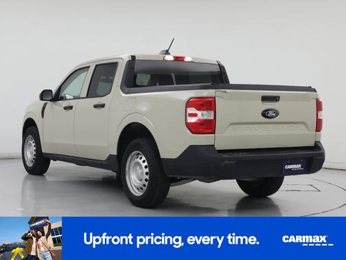 Tan 2025 Ford Maverick XL