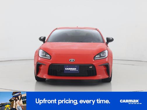 2025 Toyota GR86 Premium