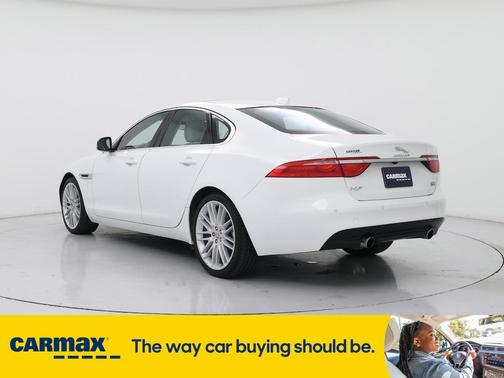 2020 Jaguar XF 30t Prestige