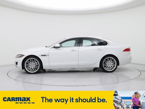 2020 Jaguar XF 30t Prestige