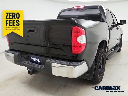 Black 2017 Toyota Tundra SR5