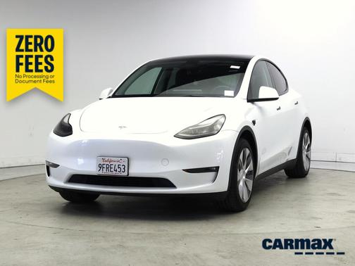 White 2023 Tesla Model Y Long Range