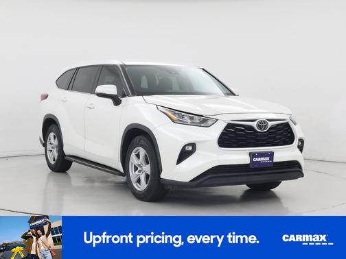 White 2020 Toyota Highlander LE