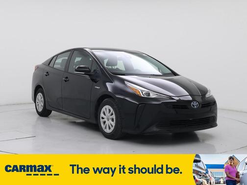 2022 Toyota Prius LE