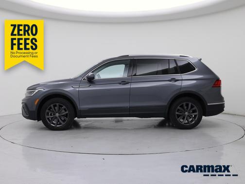 Gray 2022 Volkswagen Tiguan SE