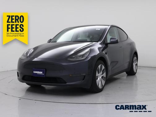 Gray 2024 Tesla Model Y Long Range