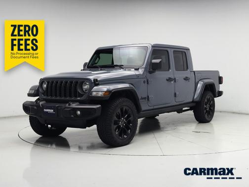 Gray 2025 Jeep Gladiator Nighthawk