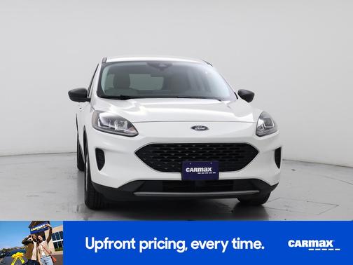 White 2022 Ford Escape SE