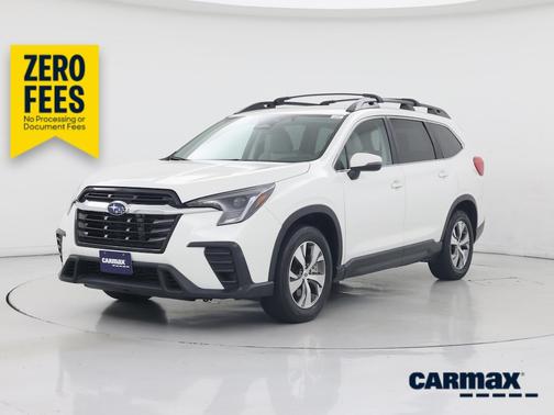 White 2023 Subaru Ascent Premium