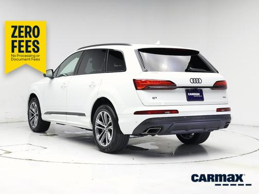 White 2026 Audi Q7 Premium