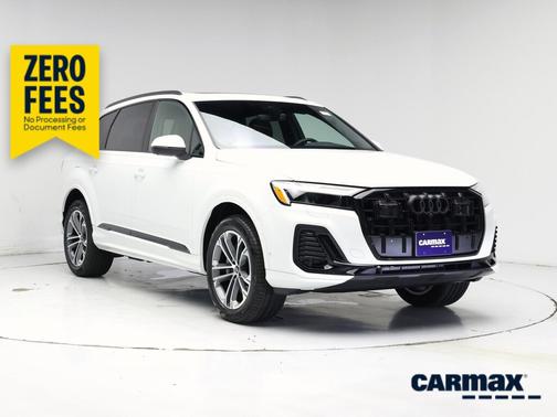 White 2026 Audi Q7 Premium