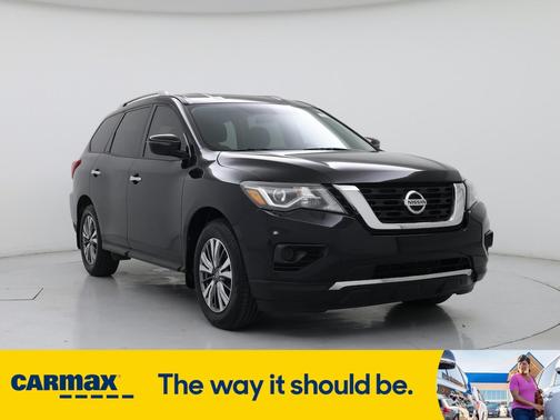 2019 Nissan Pathfinder S