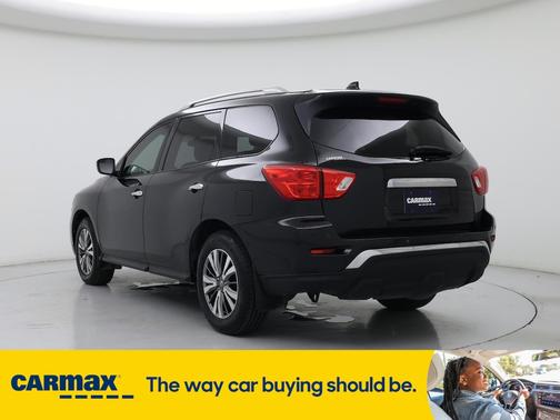 2019 Nissan Pathfinder S