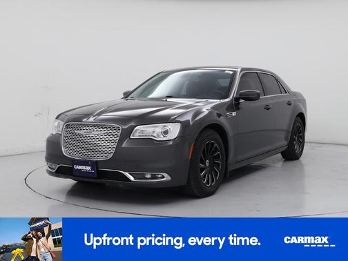 2018 Chrysler 300 Touring