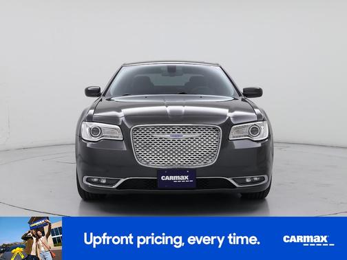 2018 Chrysler 300 Touring