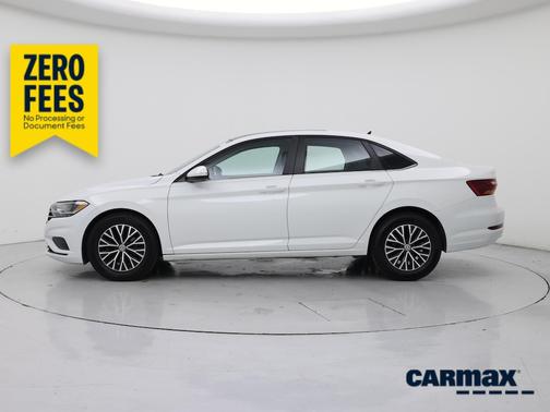 White 2019 Volkswagen Jetta SE