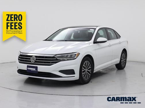White 2019 Volkswagen Jetta SE