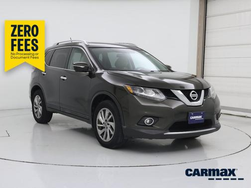 Green 2015 Nissan Rogue SL