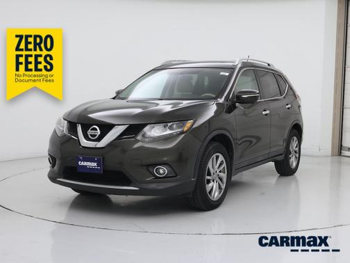 Green 2015 Nissan Rogue SL