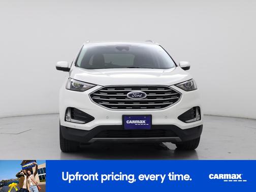 White 2023 Ford Edge Titanium