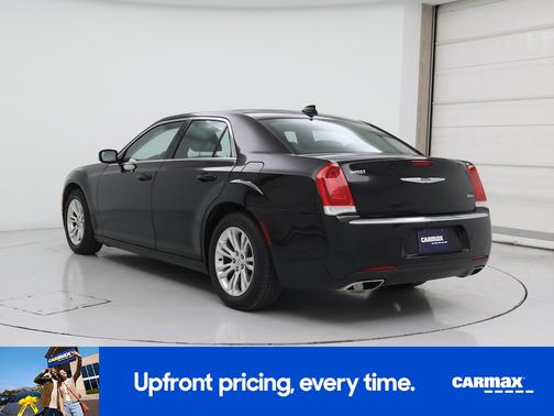 2021 Chrysler 300 Touring L