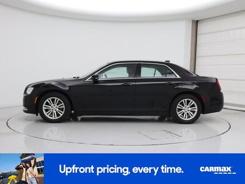 2021 Chrysler 300 Touring L