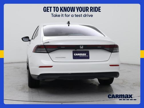 White 2025 Honda Accord SE
