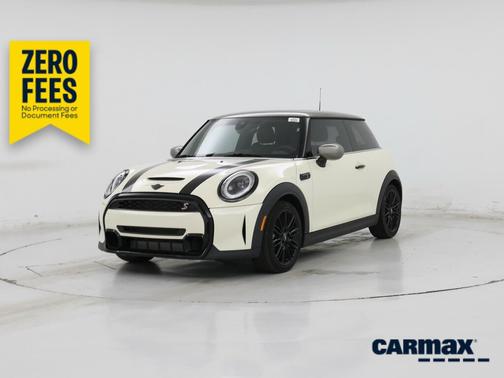 White 2023 MINI Hardtop S