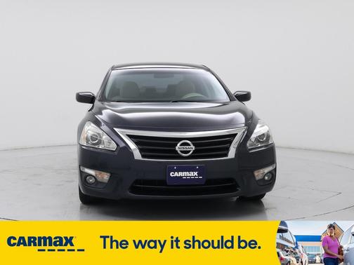 2015 Nissan Altima SV