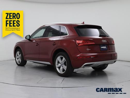 Red 2019 Audi Q5 Prestige