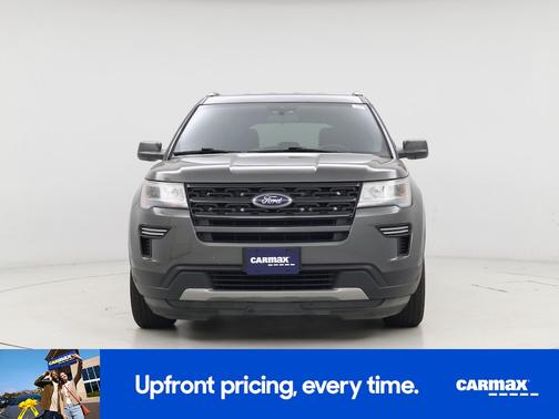 Gray 2019 Ford Explorer XLT
