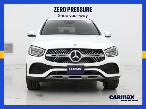 White 2021 Mercedes-Benz GLC 300