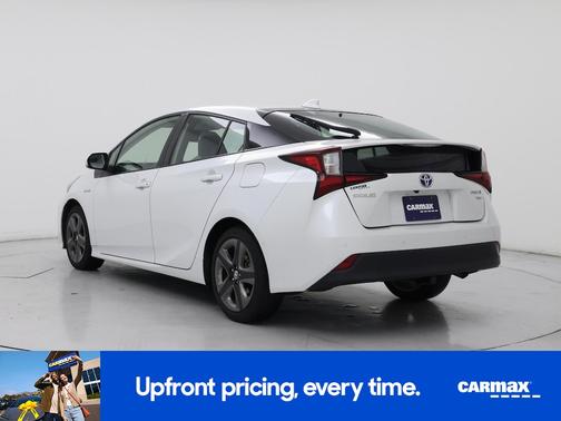 White 2022 Toyota Prius XLE