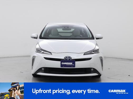 White 2022 Toyota Prius XLE