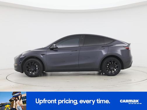 Gray 2024 Tesla Model Y Long Range