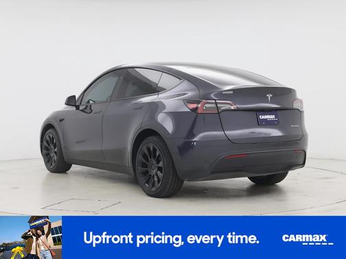 Gray 2024 Tesla Model Y Long Range