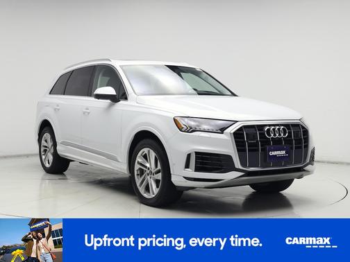 White 2021 Audi Q7 Prestige