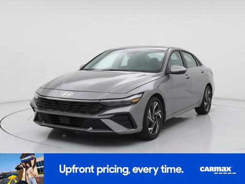 Gray 2025 Hyundai ELANTRA Limited