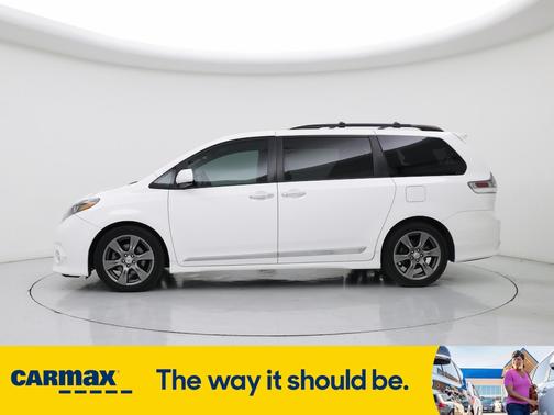 2017 Toyota Sienna SE